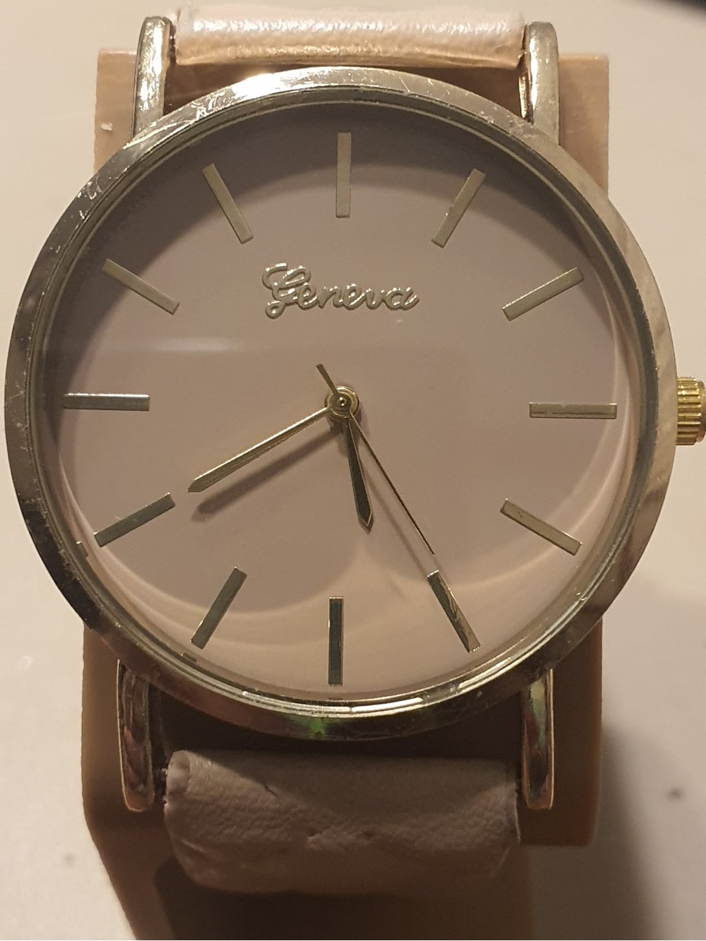 🦋10/$20🦋 Geneva Goldtome/Tan Quilted Leather Women's Watch